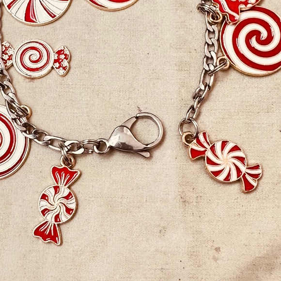 Handcrafted Candy Cane Peppermint Charm Bracelet Holiday Enamel Red White Gold - Picture 2 of 8